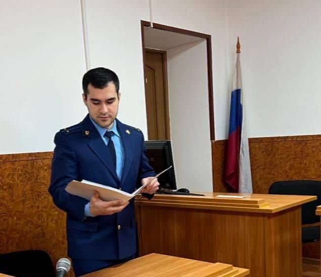 Прокуратура Бабаюртовского района признала законным возбуждение уголовного дела о покушении на незаконный сбыт более 2,2 кг наркотического средства.
