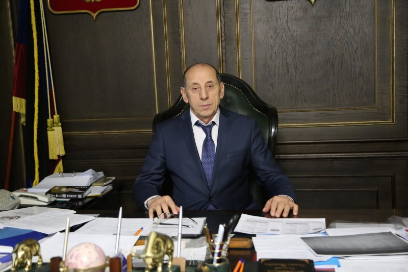 Даниял Исламов поздравил финансистов с профессиональным праздником.