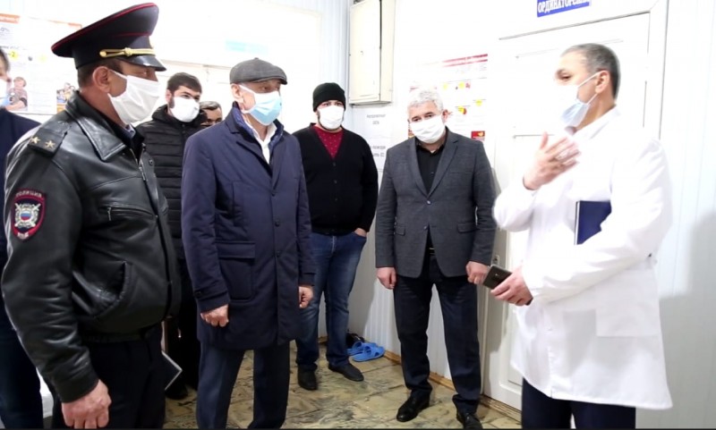 Даниял Исламов проверил готовность районной больницы к пандемии.