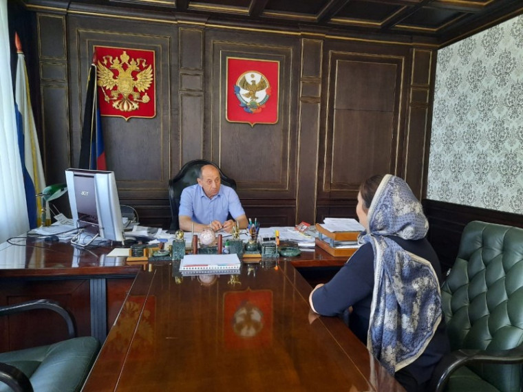 Даниял Исламов провел личный прием граждан. Даниял Исламов провел личный прием граждан.